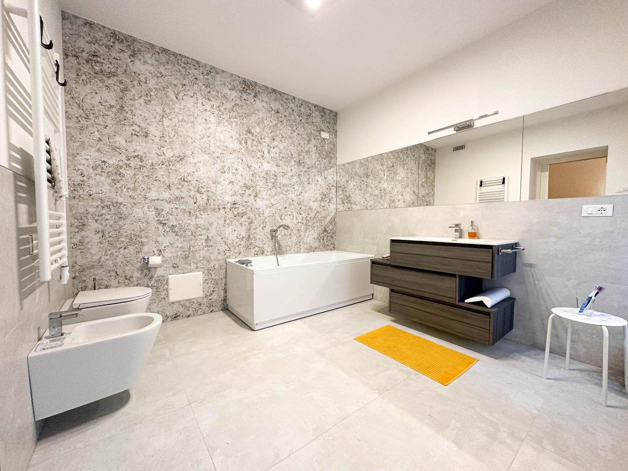 Exclusive Renovated Flats In The Heart Of Treviso Apartment Exterior photo